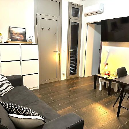 Axi House Apartment Bologna Exterior photo